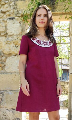 robe lin bordeaux col brodé
