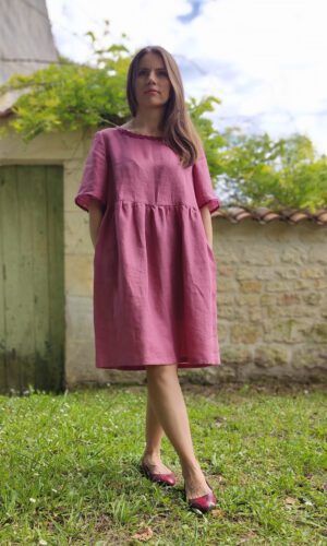 robe lin dos brodé grenades