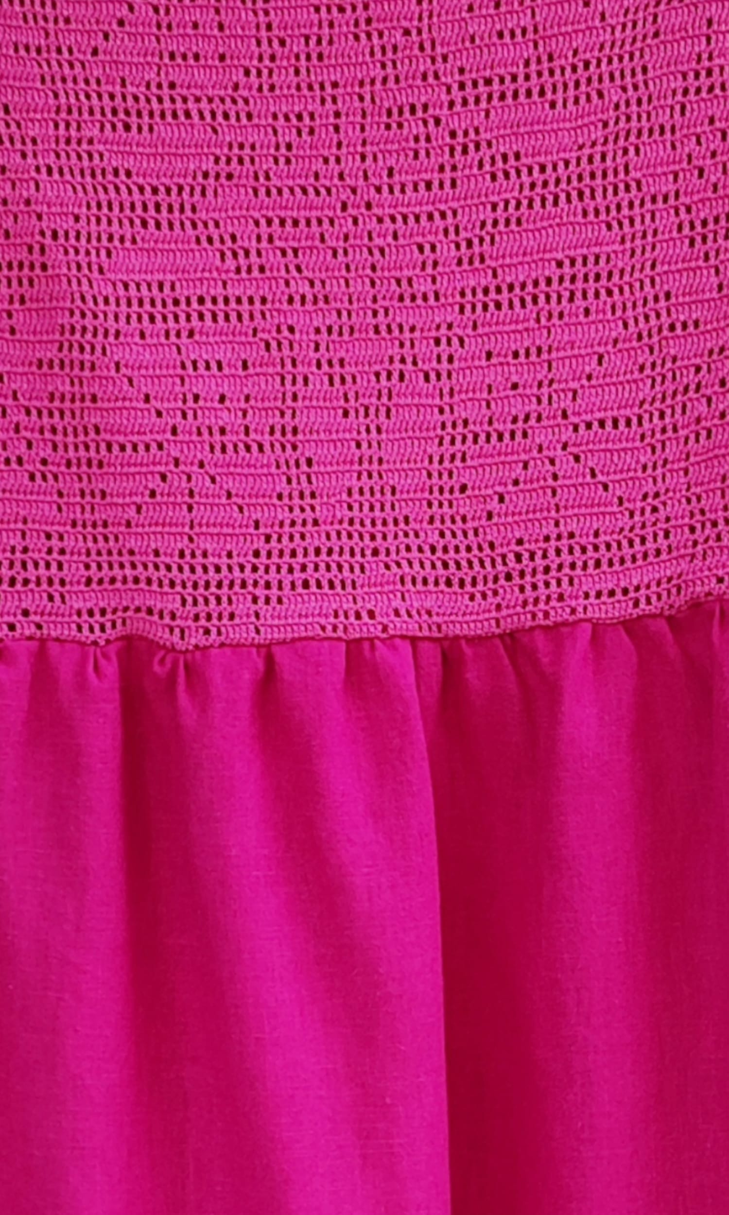 Robe-en-lin-rose-Barbiecore